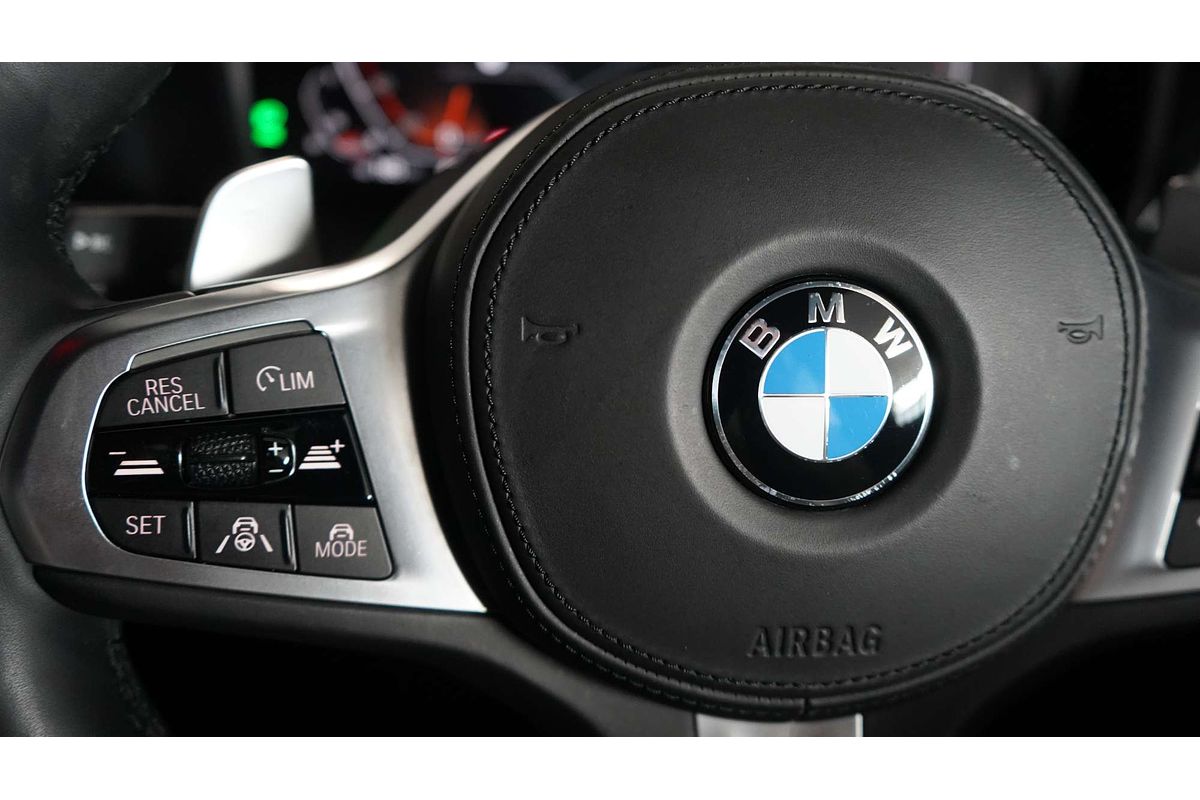 2019 BMW 3 Series 330i M Sport G20