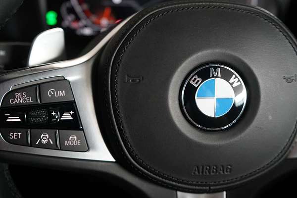 2019 BMW 3 Series 330i M Sport G20