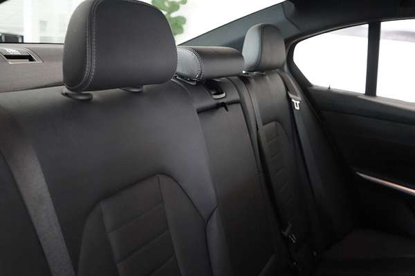 2019 BMW 3 Series 330i M Sport G20