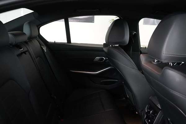 2019 BMW 3 Series 330i M Sport G20