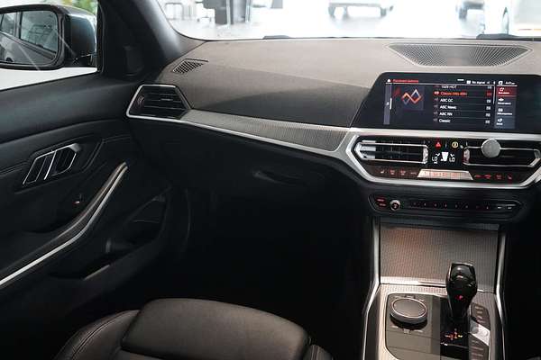 2019 BMW 3 Series 330i M Sport G20