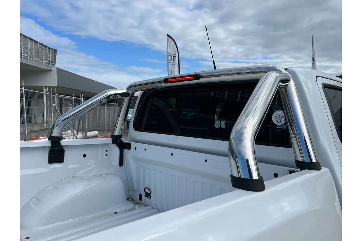 2025 Nissan Navara ST D23 4X4