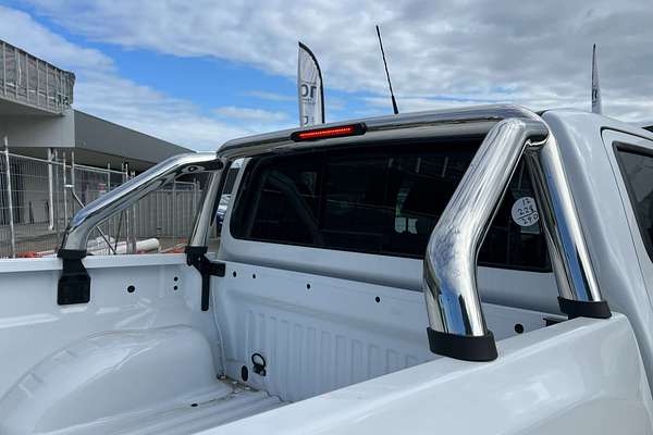 2025 Nissan Navara ST D23 4X4