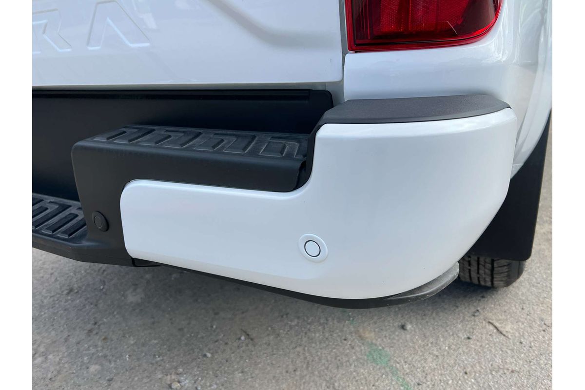 2025 Nissan Navara ST D23 4X4