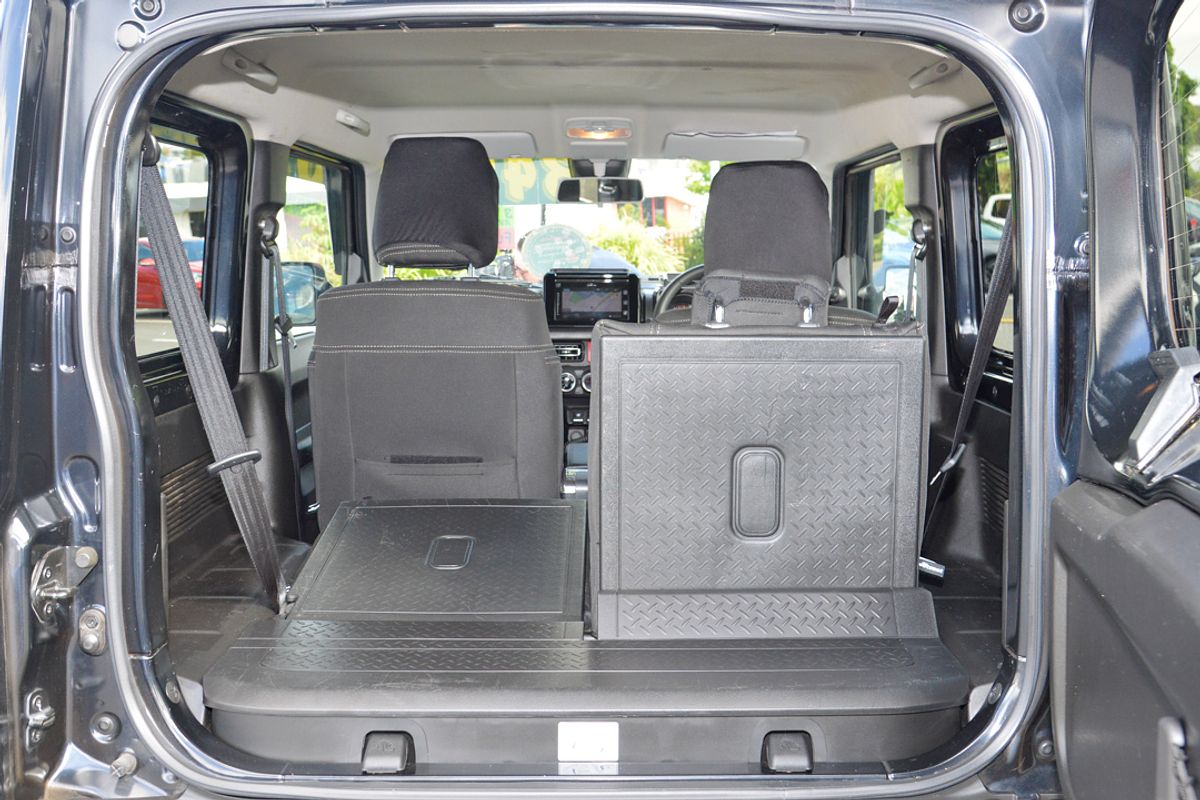 2023 Suzuki Jimny GLX GJ