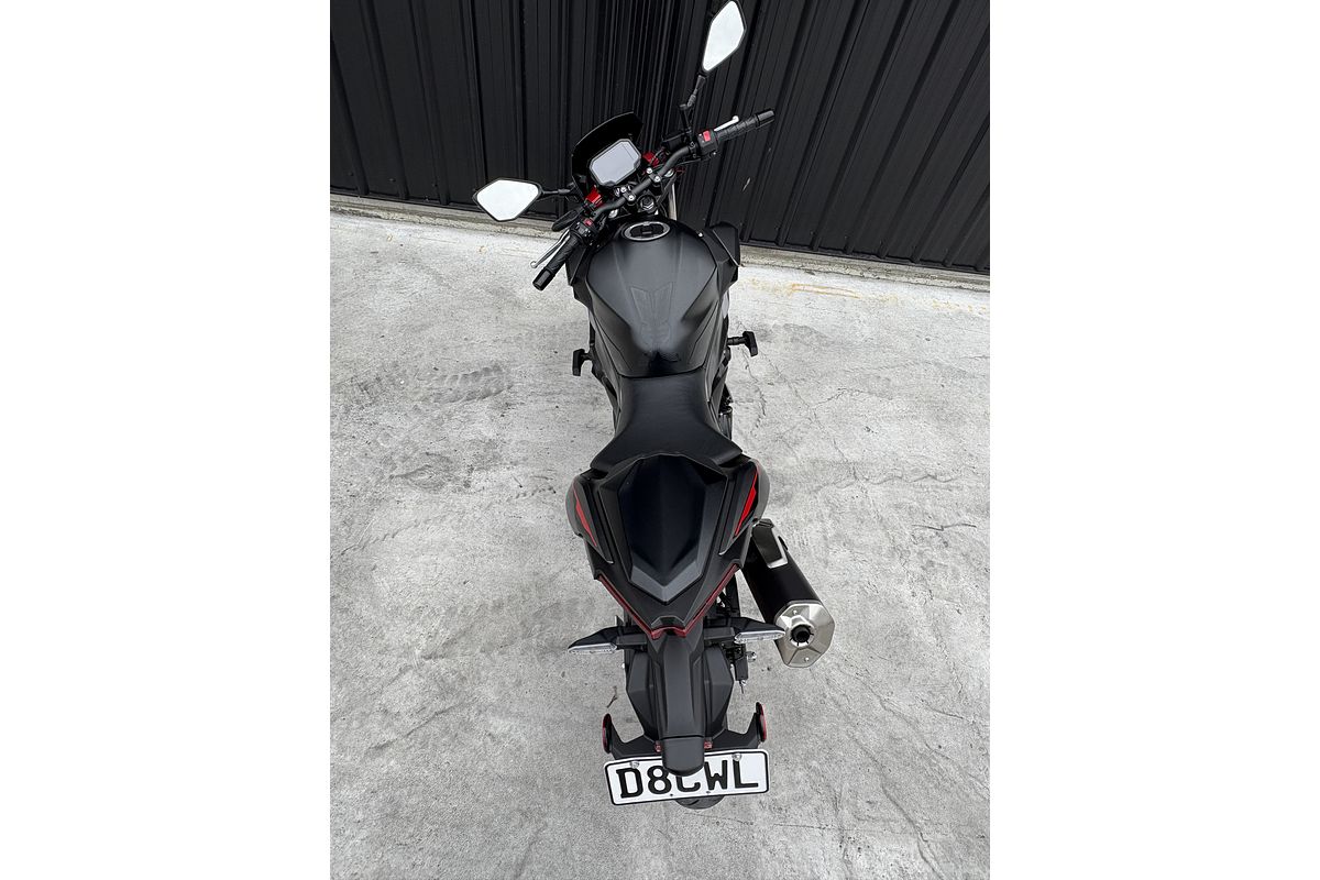 2025 Kawasaki Z500 SE