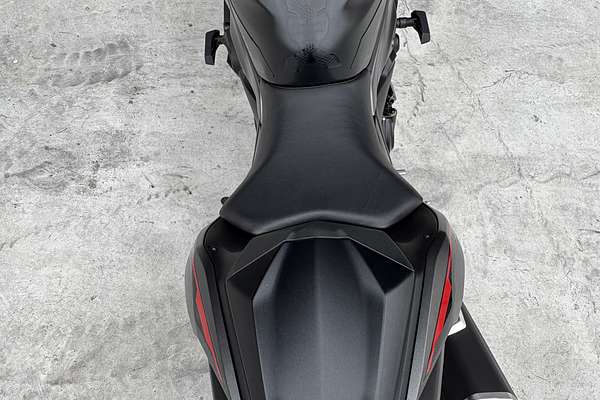 2025 Kawasaki Z500 SE