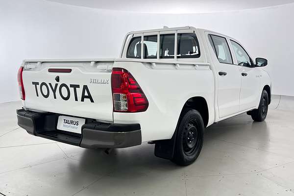 2023 Toyota Hilux Workmate TGN121R Rear Wheel Drive thumb-4