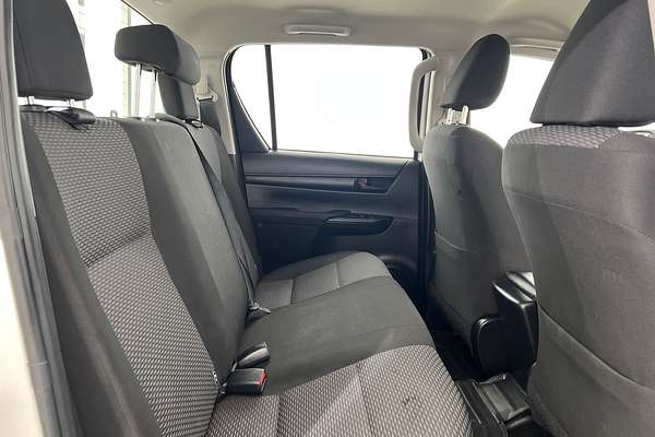 2023 Toyota Hilux Workmate TGN121R Rear Wheel Drive thumb-16