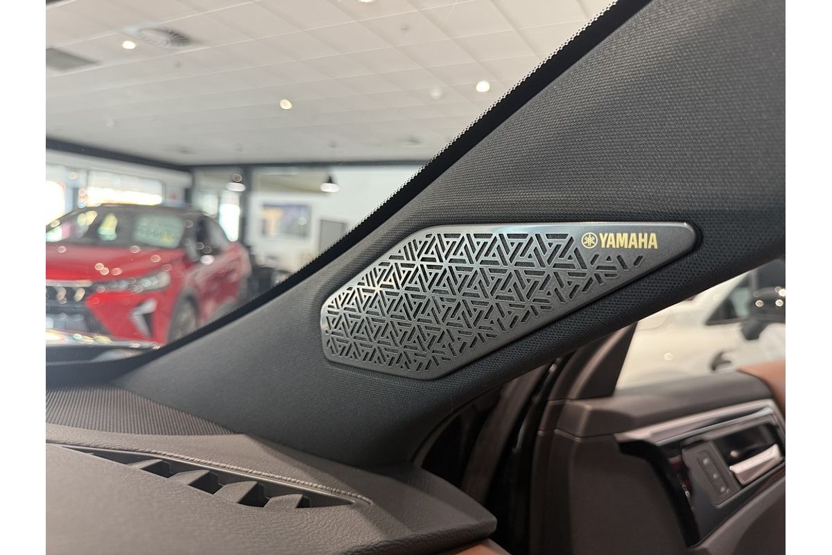 2025 Mitsubishi Outlander Exceed Tourer ZM