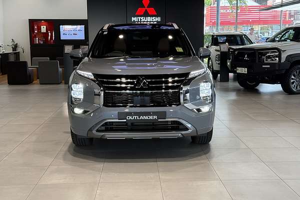 2025 Mitsubishi Outlander Exceed Tourer ZM