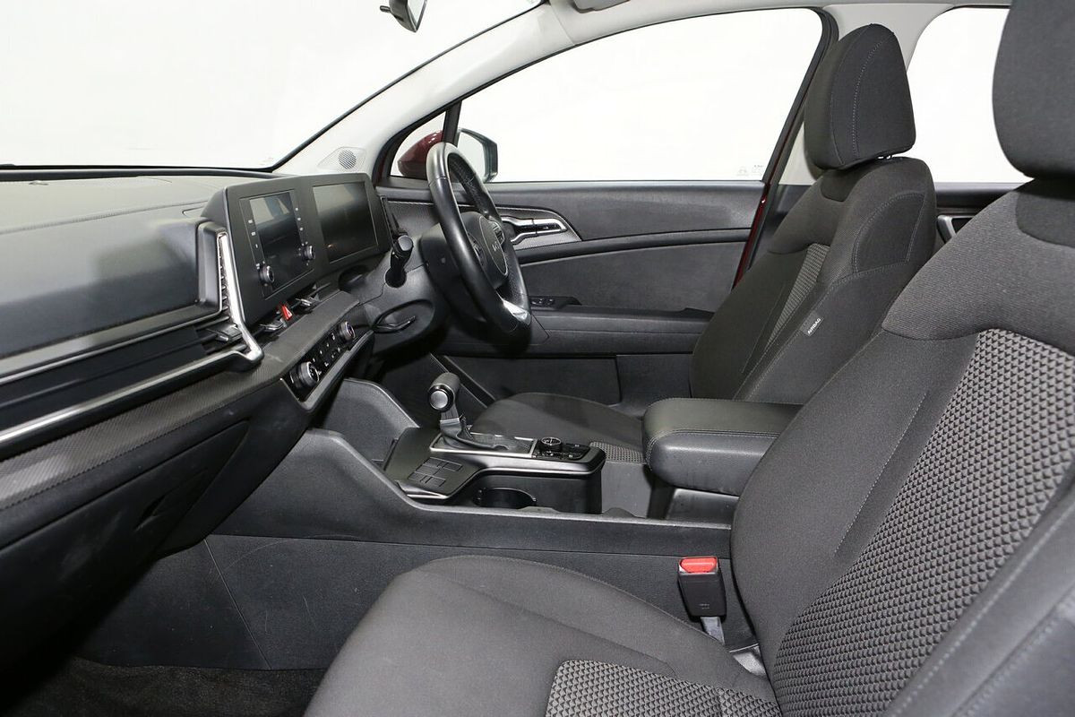 2022 Kia Sportage S NQ5