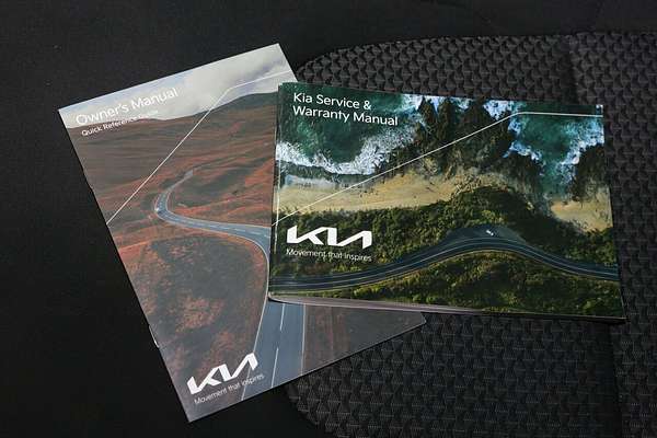 2022 Kia Sportage S NQ5