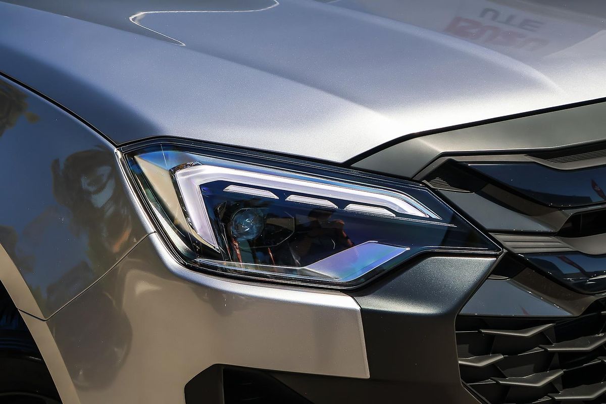 2025 Isuzu D-MAX X-RIDER 4X4