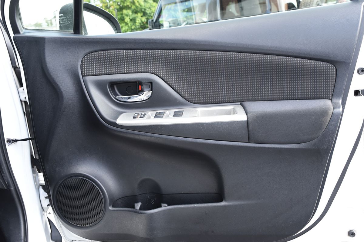 2014 Toyota Yaris SX NCP131R