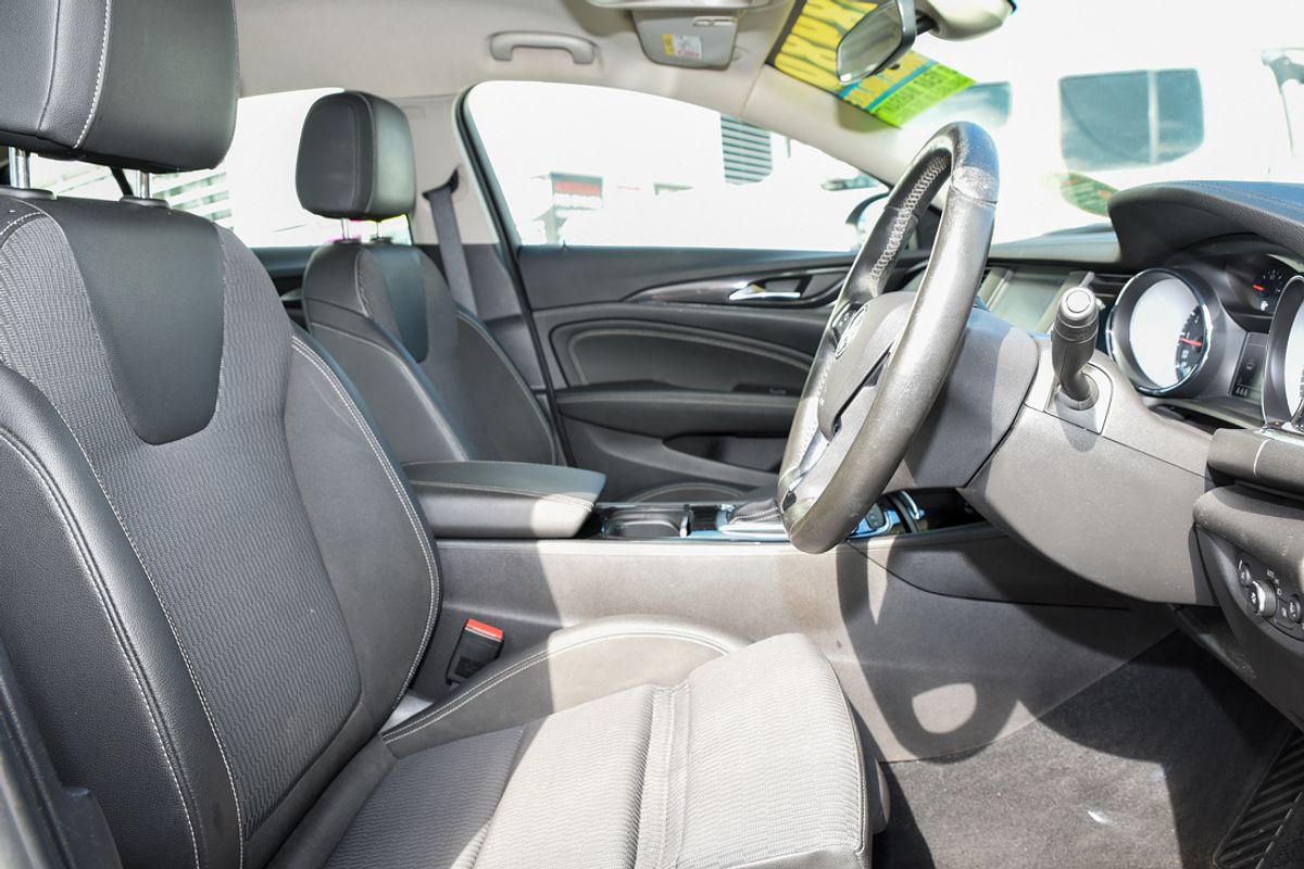 2018 Holden Commodore RS ZB