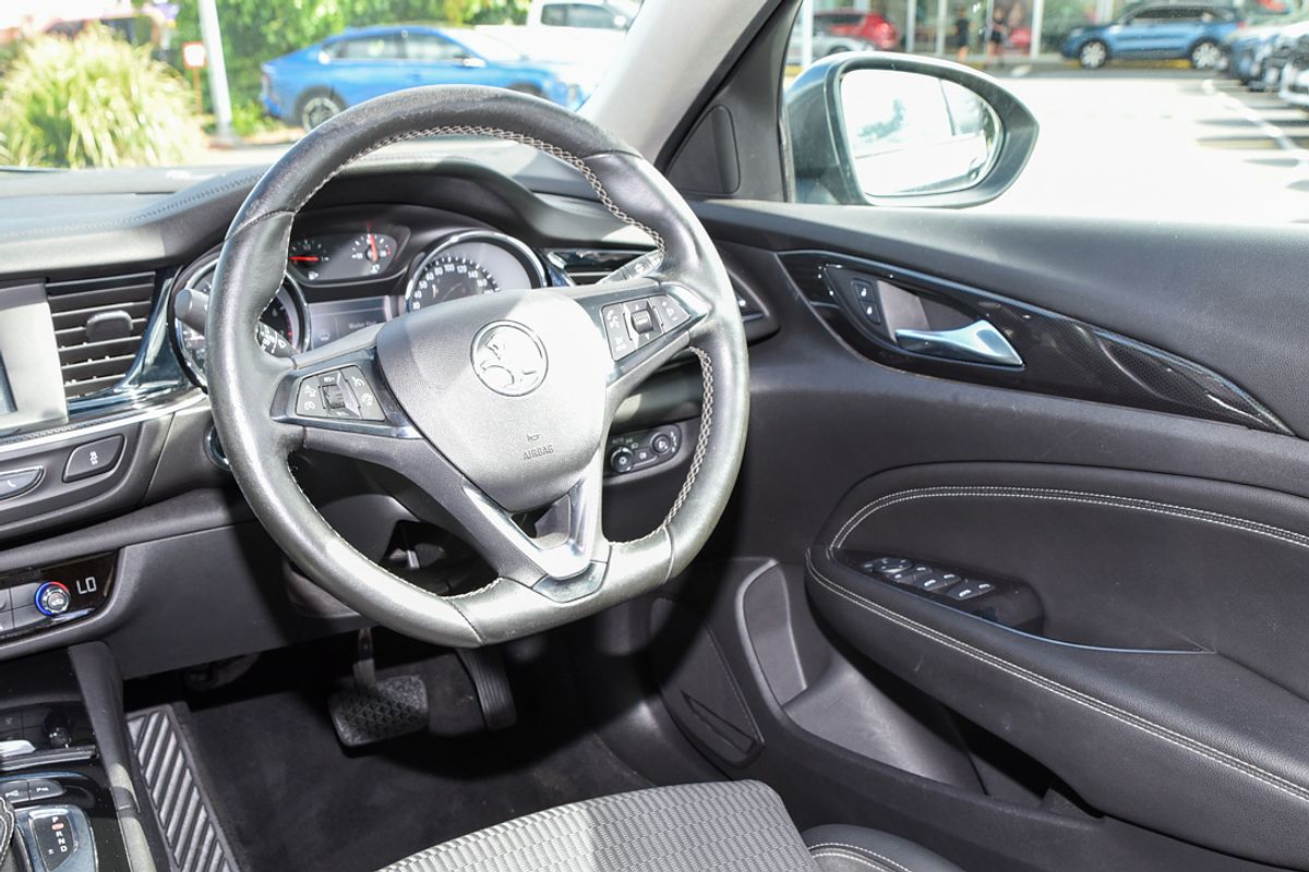 2018 Holden Commodore RS ZB
