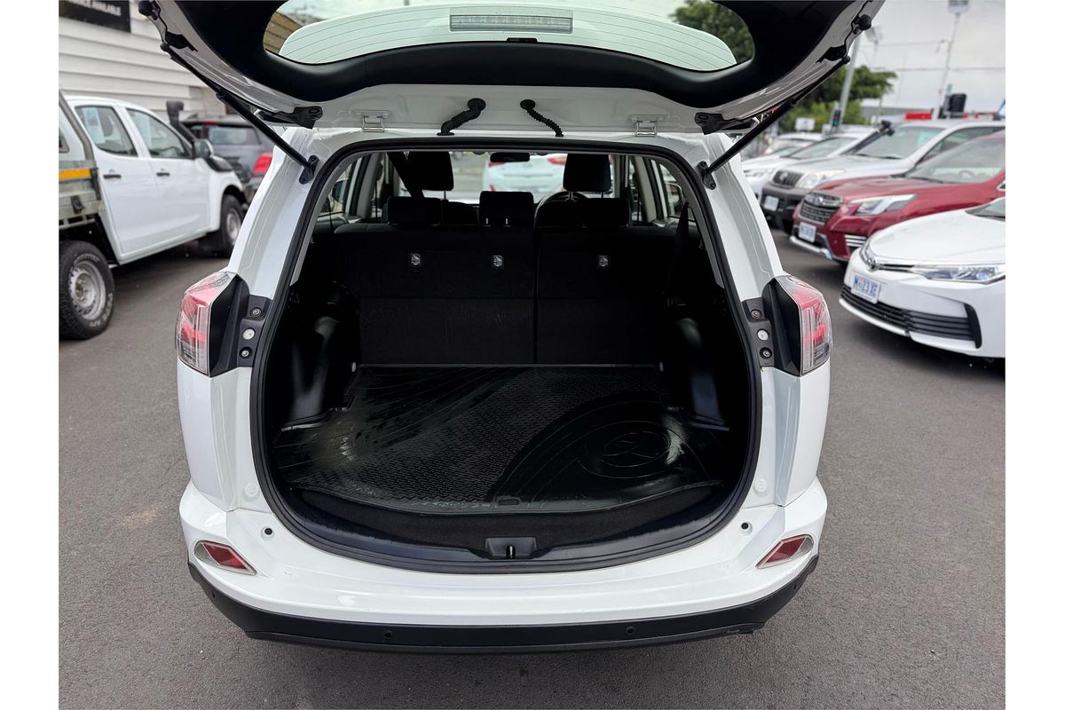 2016 Toyota RAV4 GX ZSA42R