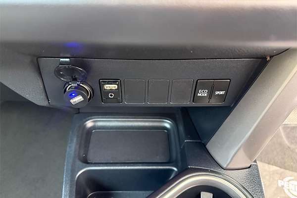 2016 Toyota RAV4 GX ZSA42R