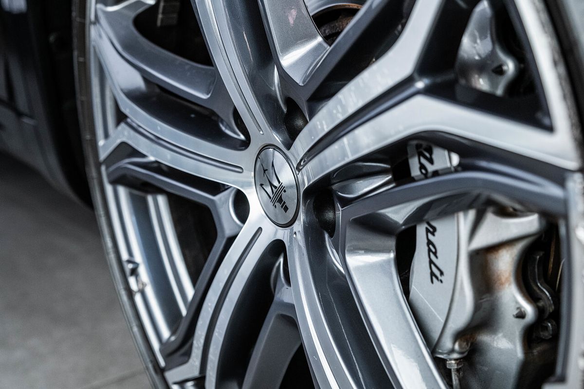 2021 Maserati Levante Modena M161