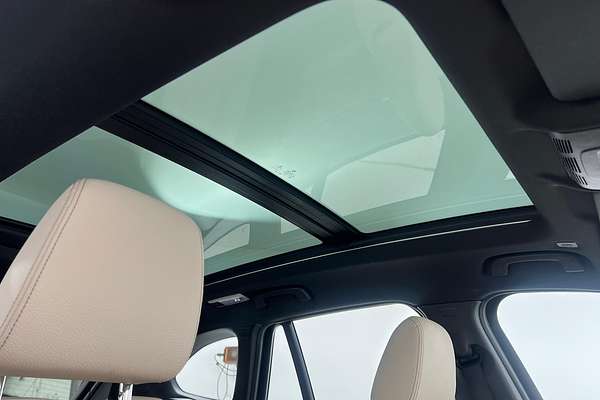 2021 BMW X1 xDRIVE 25i F48