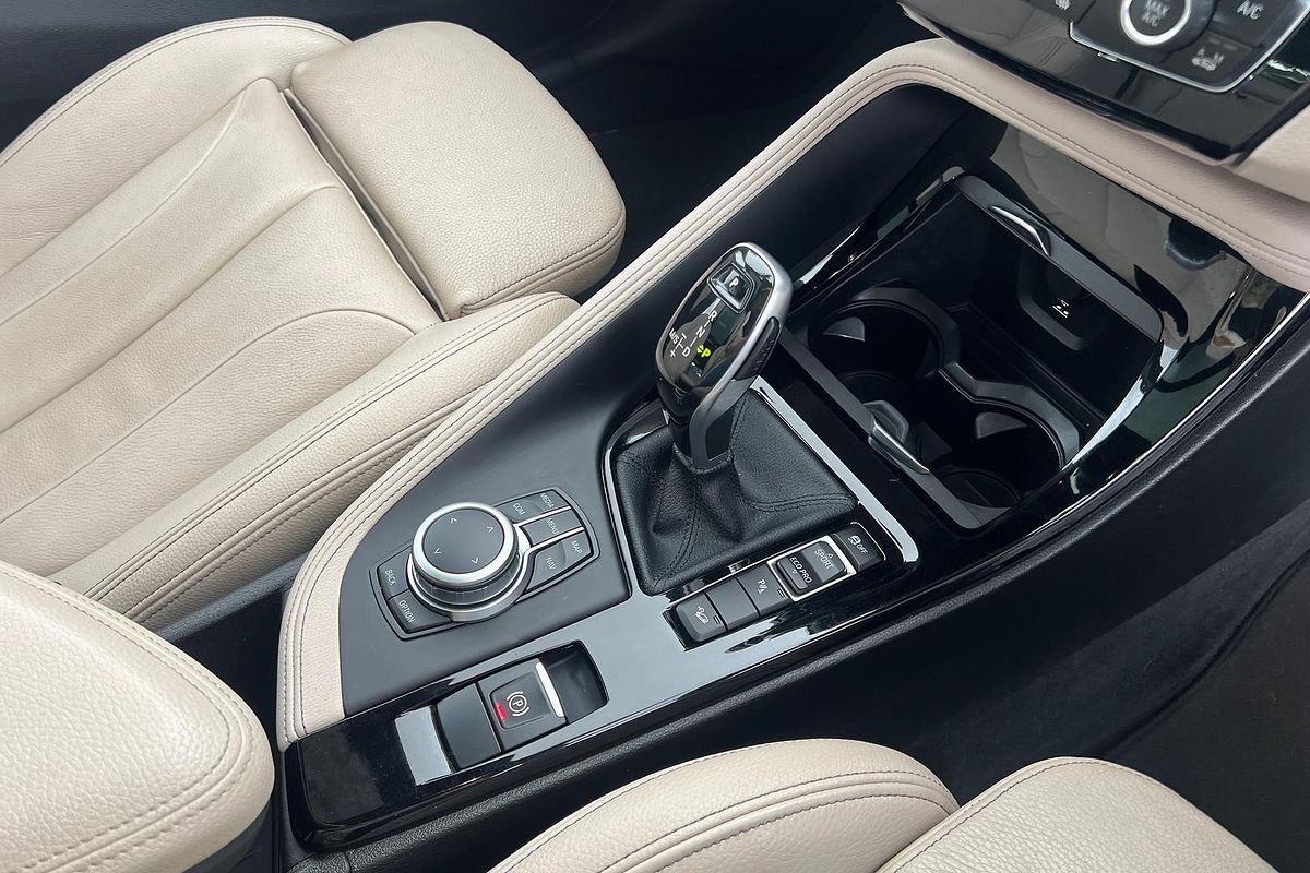 2021 BMW X1 xDRIVE 25i F48