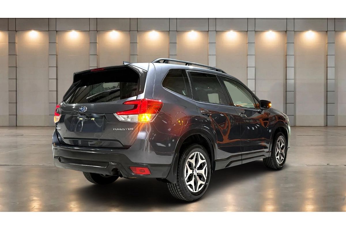 2023 Subaru Forester 2.5i S5