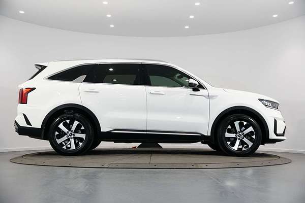 2022 Kia Sorento Sport MQ4