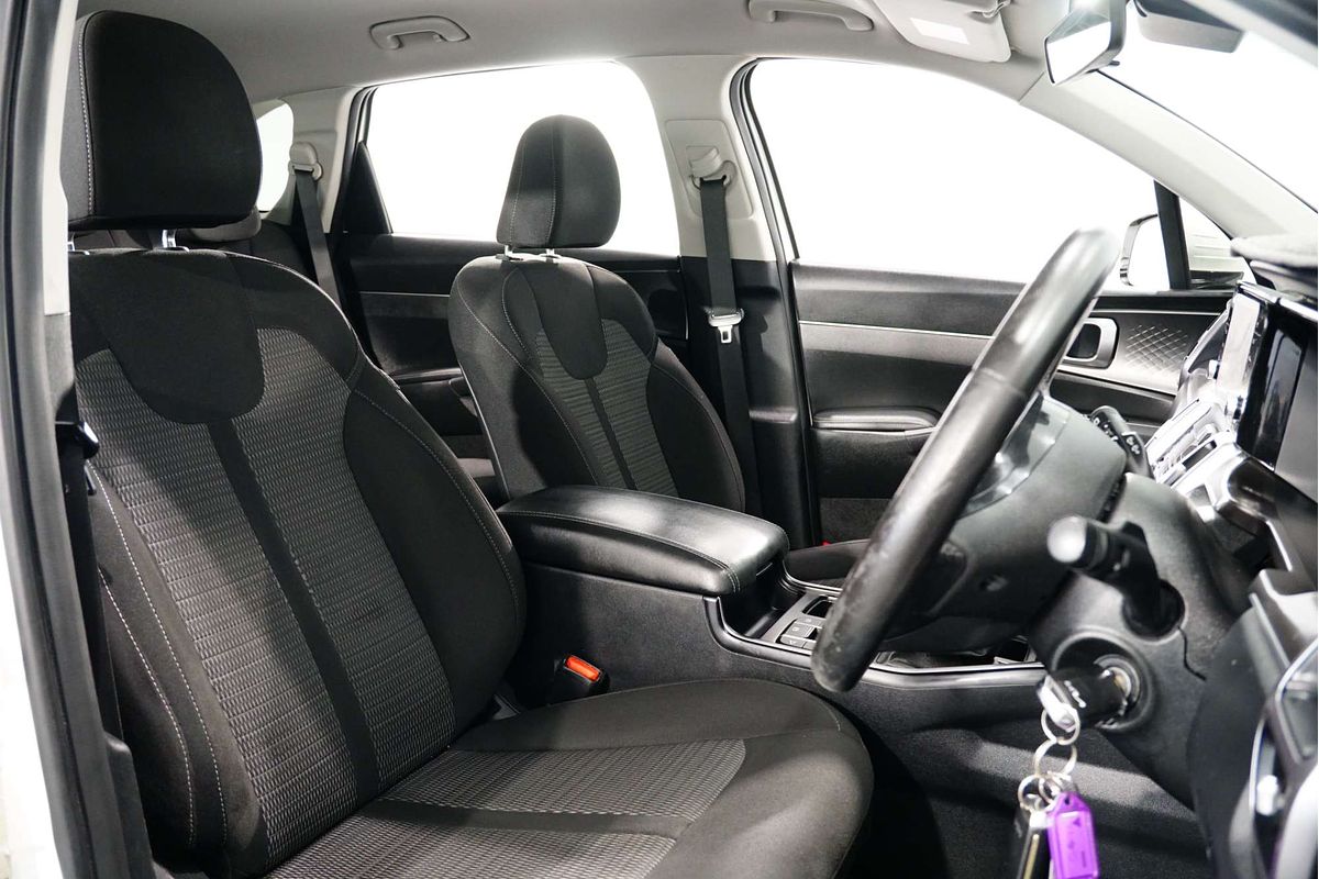 2022 Kia Sorento Sport MQ4