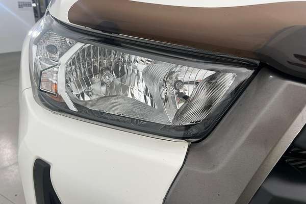 2021 Toyota Hilux SR GUN126R