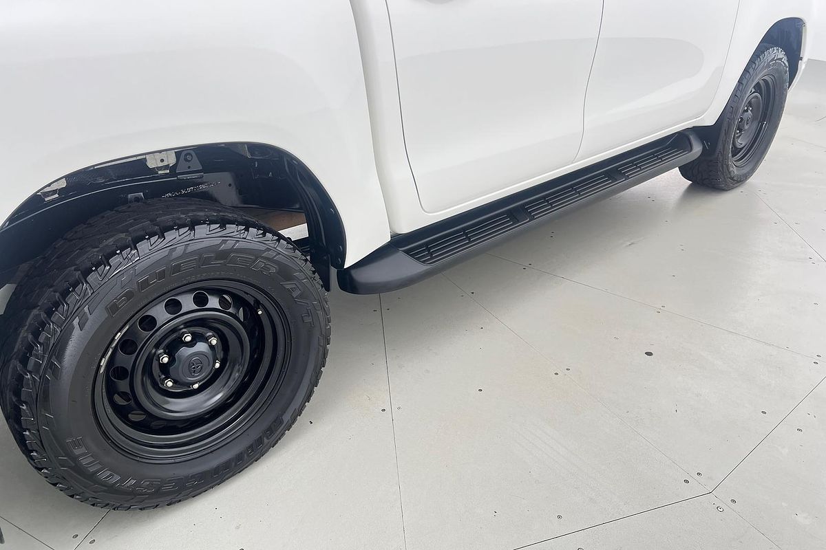 2021 Toyota Hilux SR GUN126R