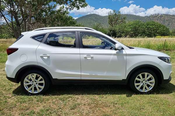 2022 MG ZS Excite AZS1