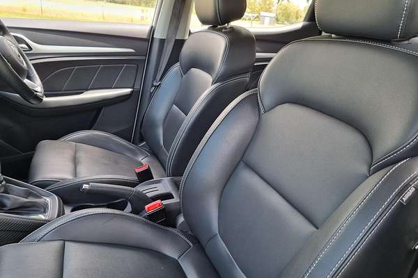 2022 MG ZS Excite AZS1