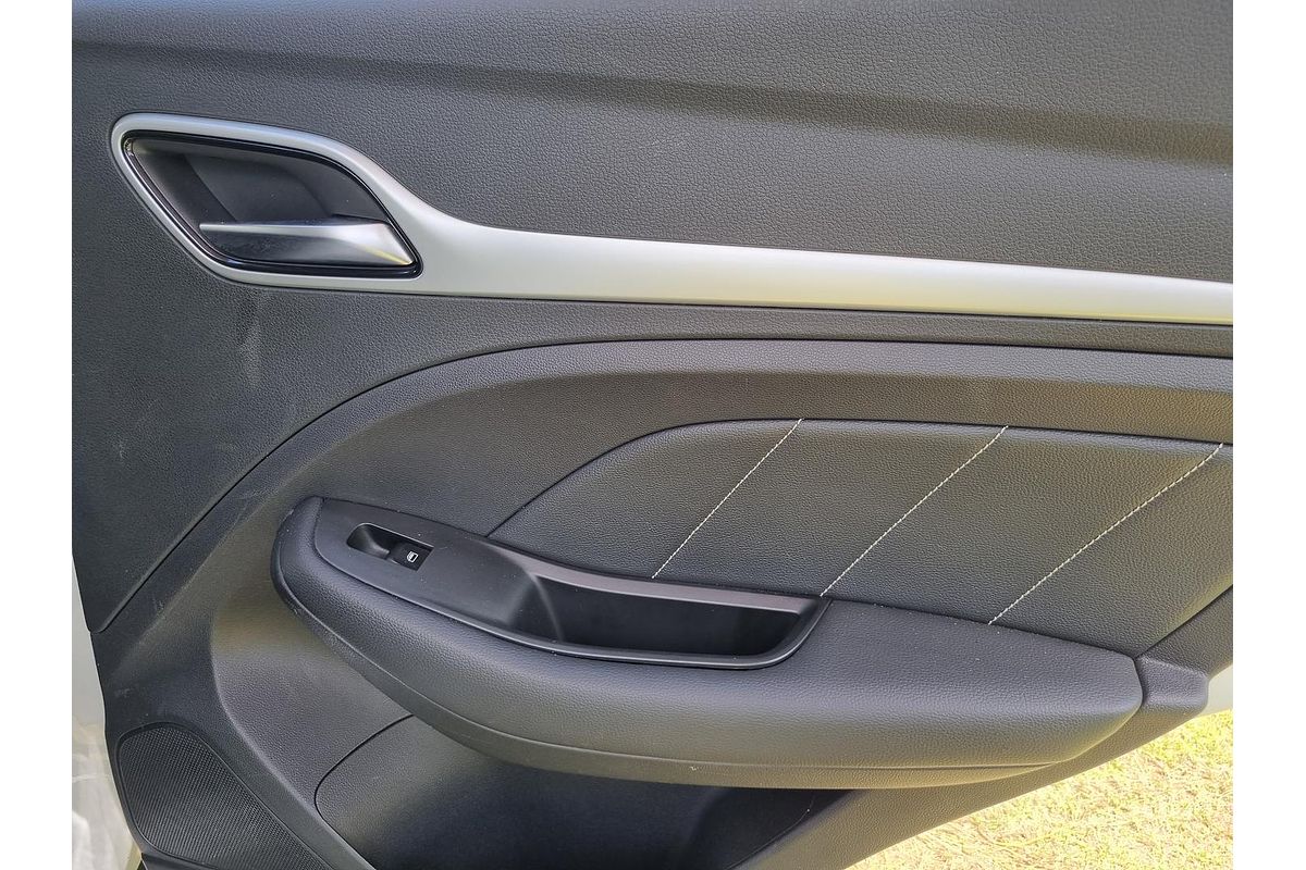 2022 MG ZS Excite AZS1