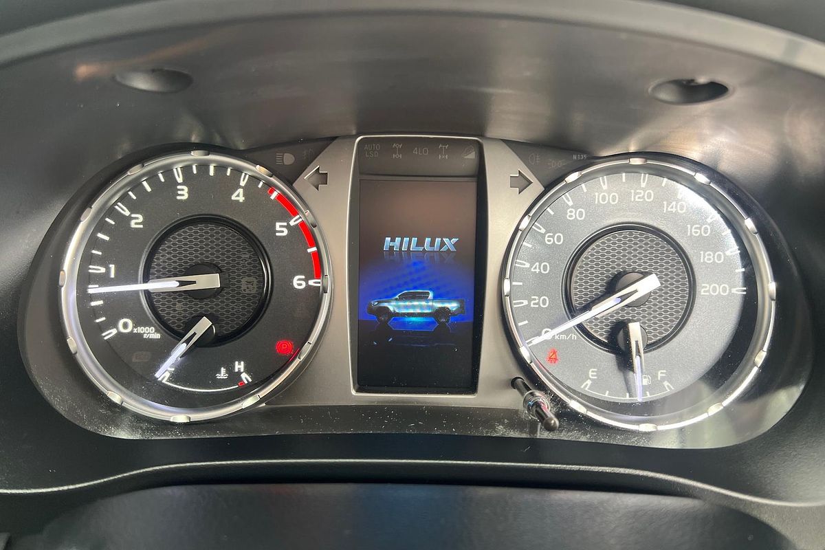 2021 Toyota Hilux SR GUN126R