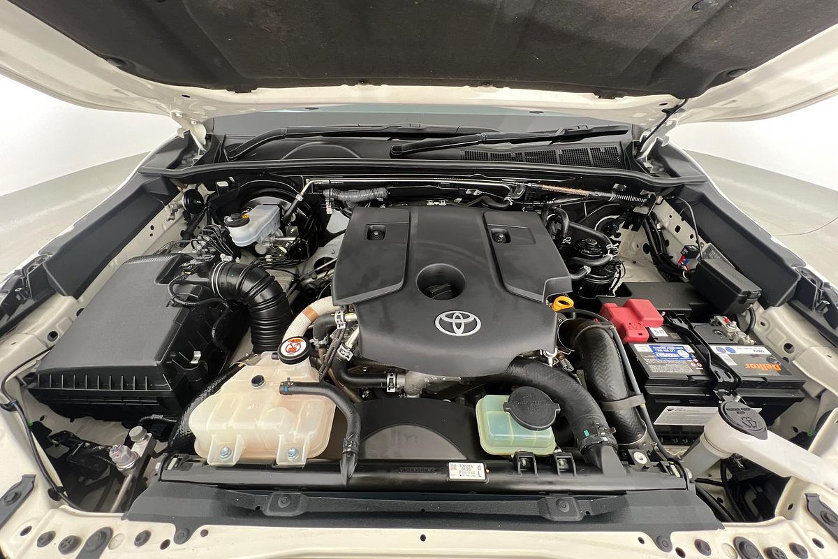 2021 Toyota Hilux SR GUN126R