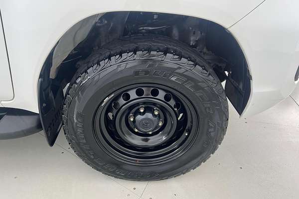 2021 Toyota Hilux SR GUN126R