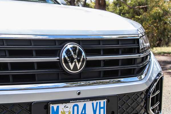 2025 Volkswagen Touareg 210TDI R-Line RC