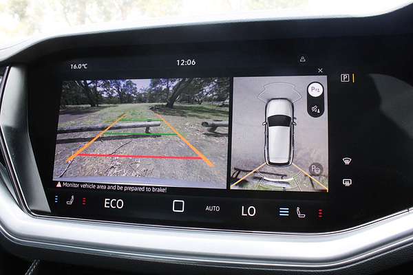 2025 Volkswagen Touareg 210TDI R-Line RC