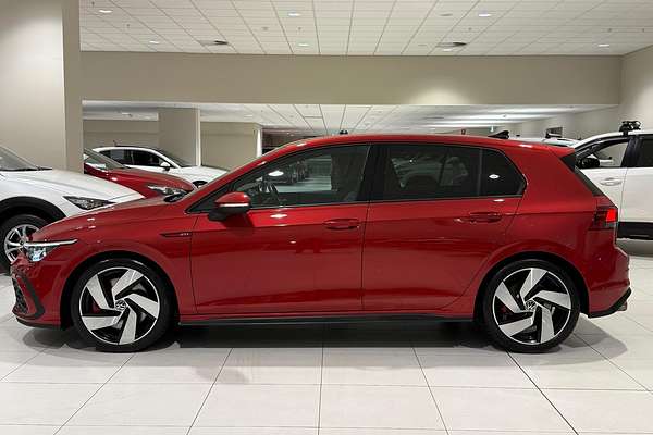 2022 Volkswagen Golf GTI 8