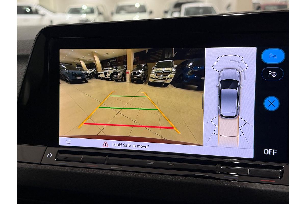 2022 Volkswagen Golf GTI 8