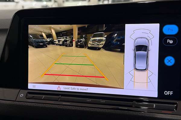 2022 Volkswagen Golf GTI 8