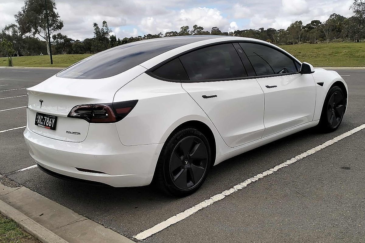 2022 Tesla Model 3 Long Range