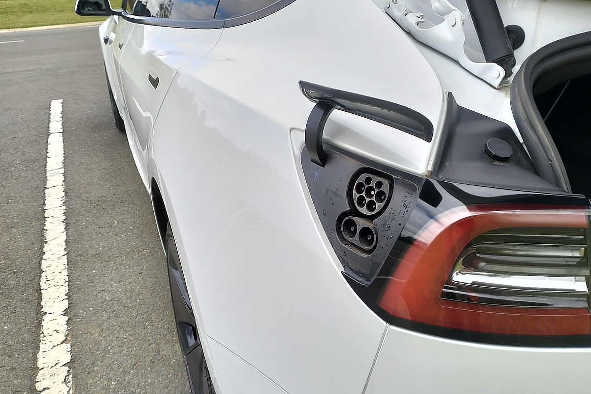 2022 Tesla Model 3 Long Range