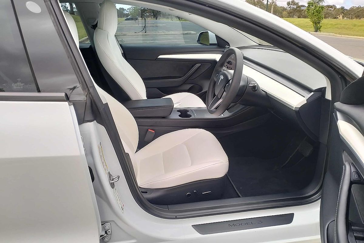 2022 Tesla Model 3 Long Range