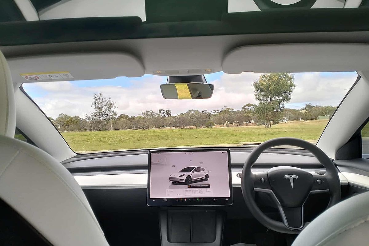 2022 Tesla Model 3 Long Range