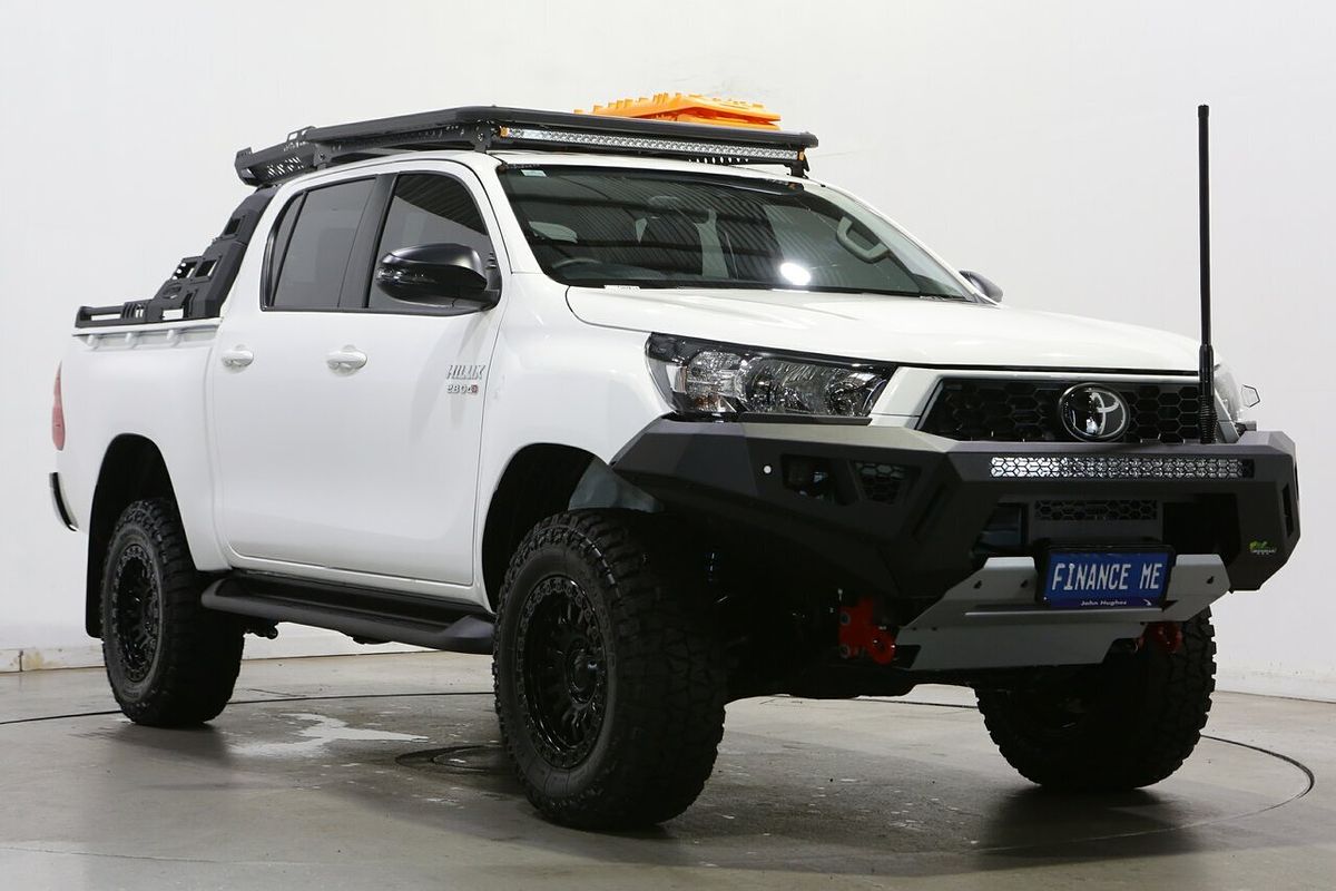 2025 Toyota Hilux SR GUN126R 4X4