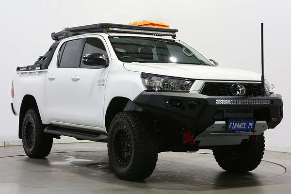 2025 Toyota Hilux SR GUN126R 4X4