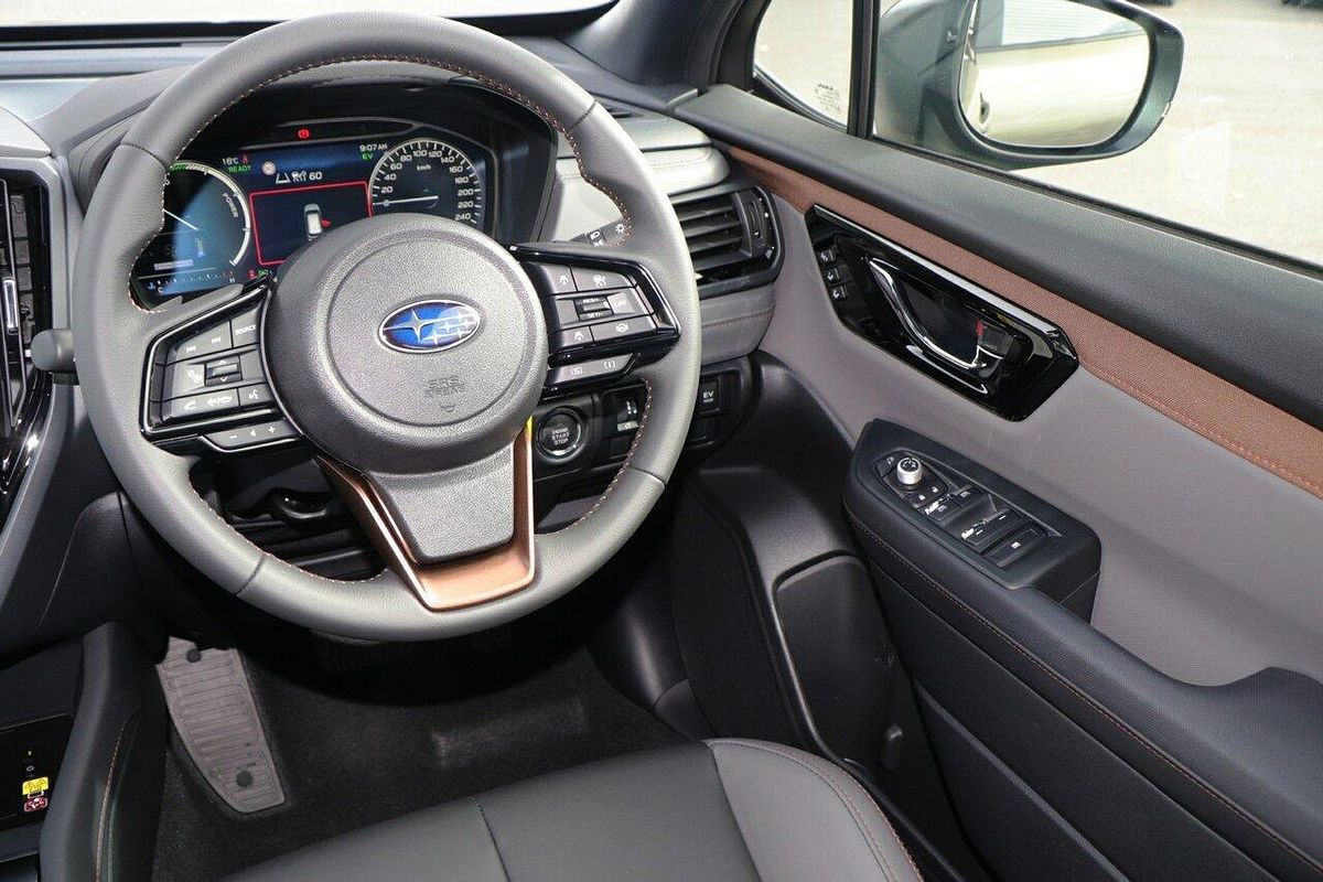 2025 Subaru Forester Hybrid Sport S6