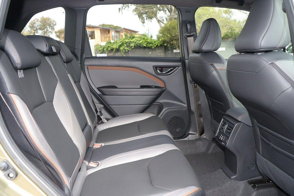 2025 Subaru Forester Hybrid Sport S6